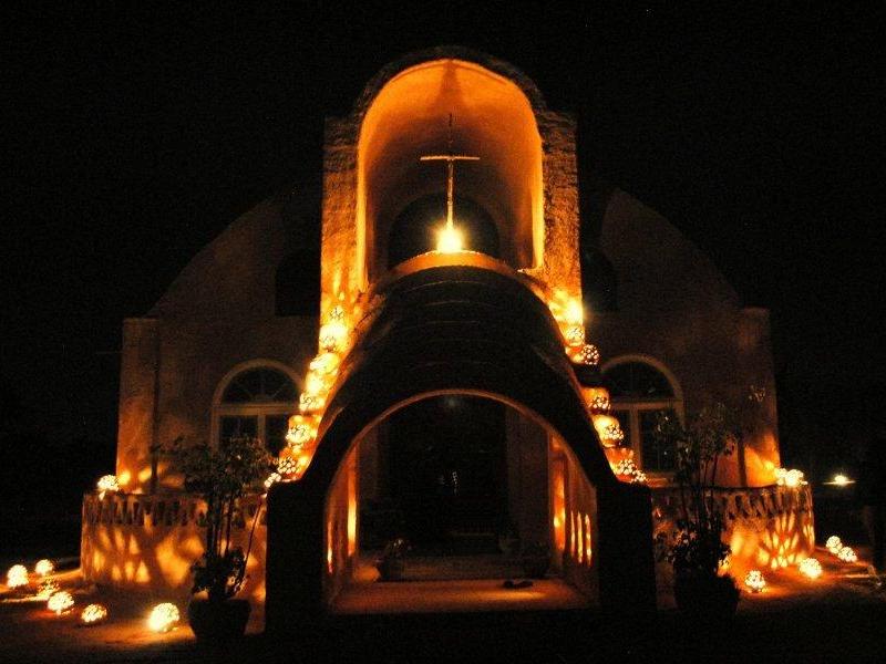 Anafora - l'église de nuit